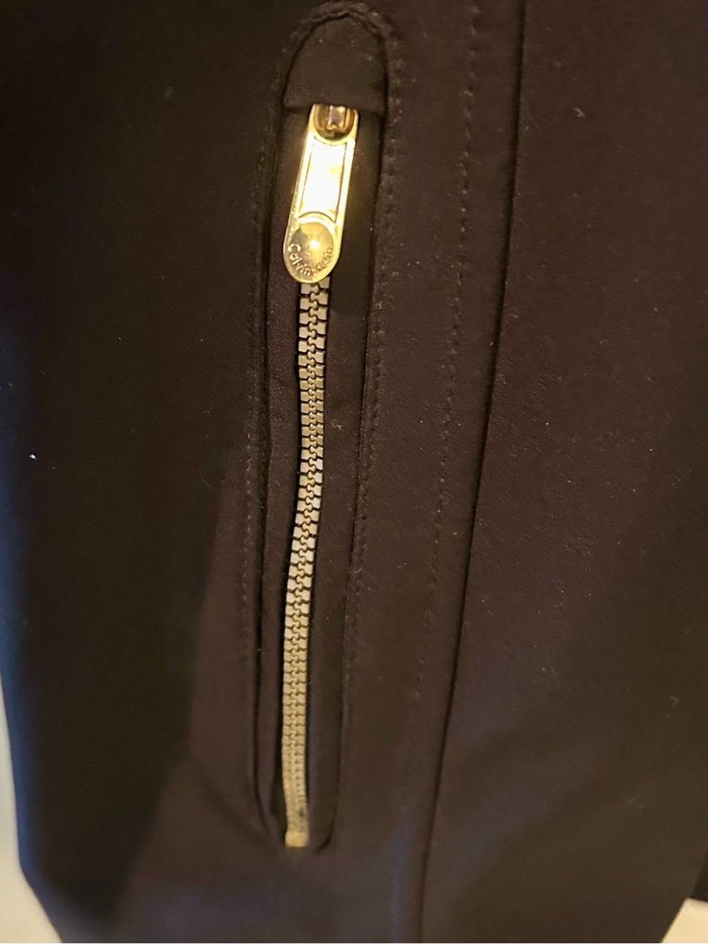 Calvin Klein Black Trench Coat with Faux-Fur Hood Trim - Picture 6 of 7